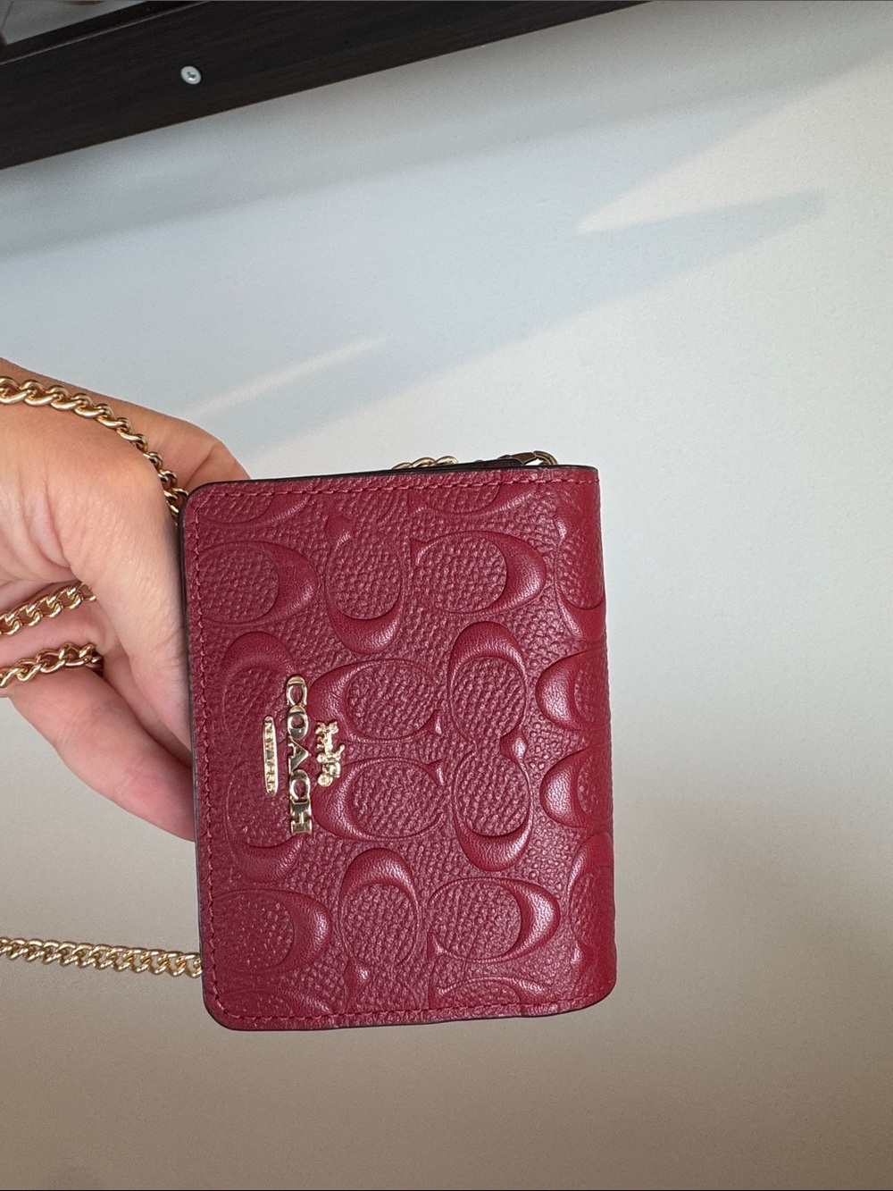 Coach Women's Red Leather Wallet on Gold Chain - Picture 4 of 10
